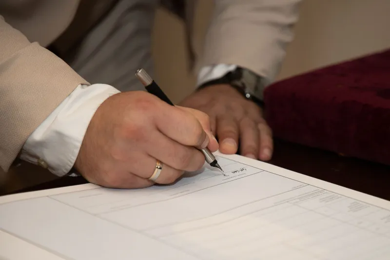 Sign Here to Be My Friend: The Legal Fine Print Behind Celebrity Inner Circles